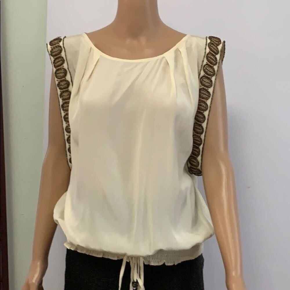 NWT CHELSA‎ FLOWER SILK CREPE BLOUSE SIZE M